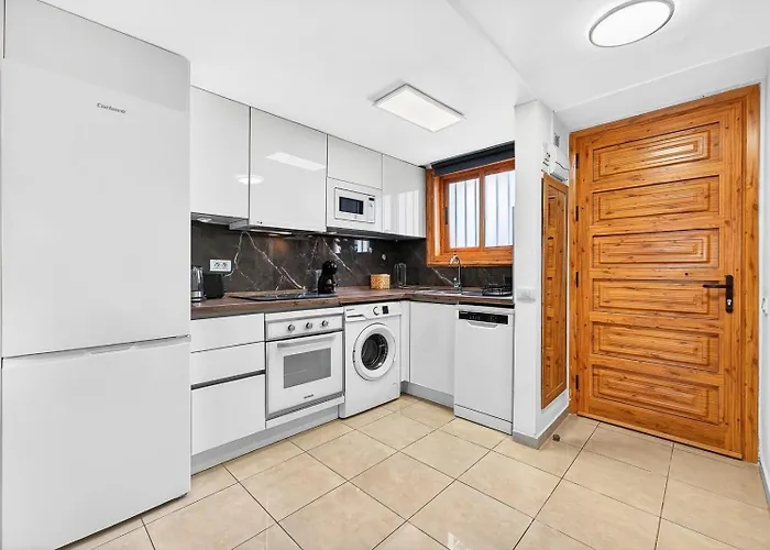 Beachfront In Parque Santiago, Playa De Americas Διαμέρισμα *