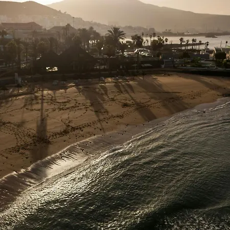 Beachfront In Parque Santiago, Playa De Americas Apartamento *